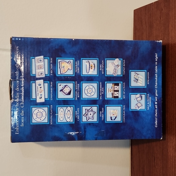 Draydel Tidbit Tray - Picture 2 of 2